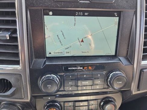 Used 2016 Ford F150 XLT w/ Equipment Group 302A Luxury image 8