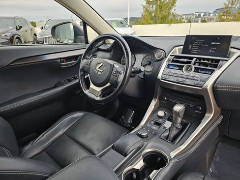 Used 2016 Lexus NX 200t 200t image 10