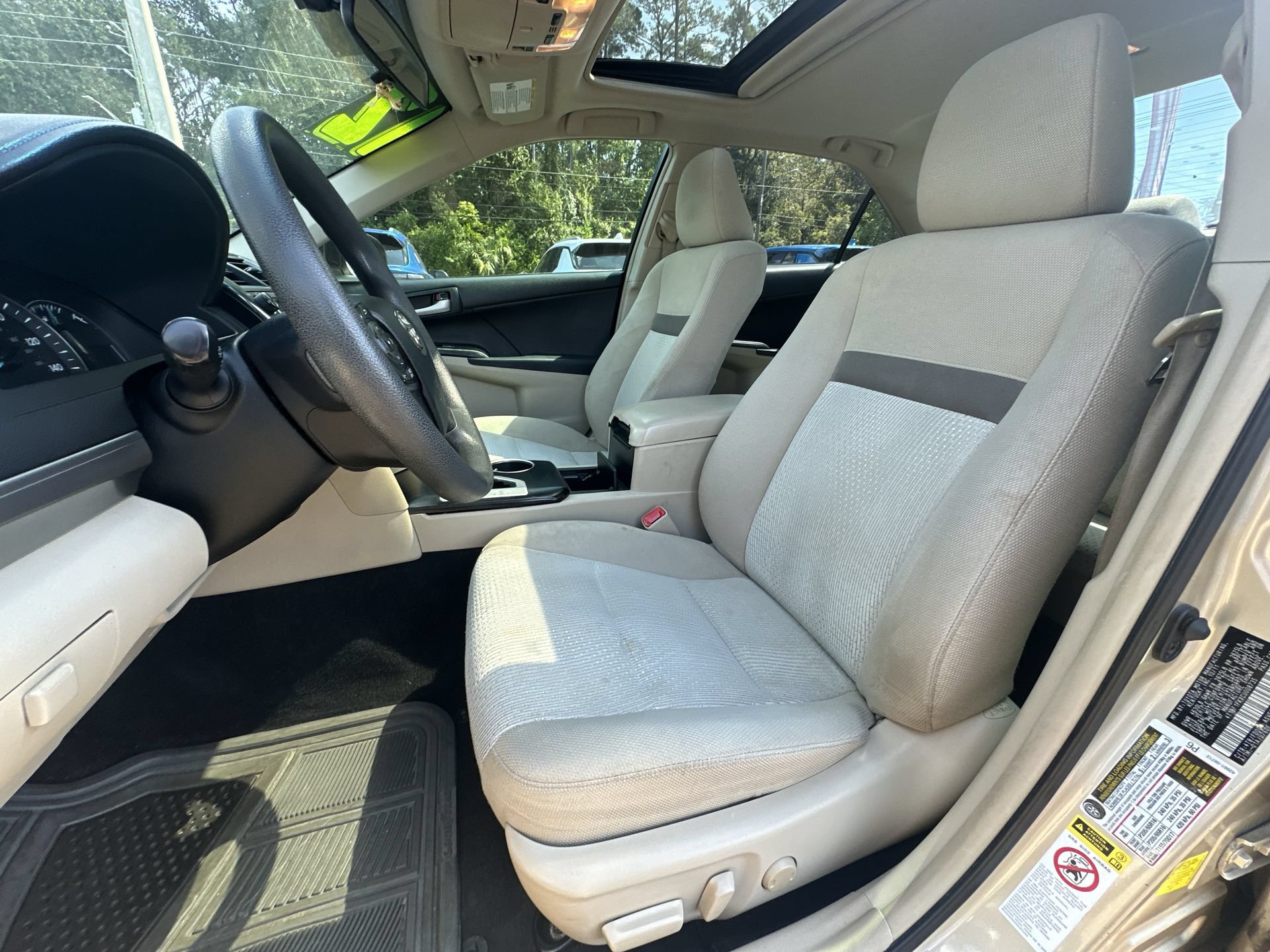 Used 2012 Toyota Camry LE FWD image 20