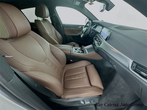 Used 2022 BMW X6 xDrive40i image 29