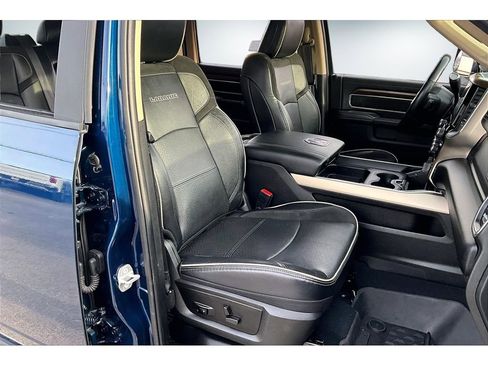 Used 2022 RAM 2500 Laramie image 30