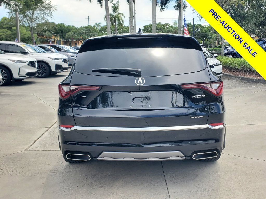 Used 2025 Acura MDX w/ Technology Package AWD/4WD image 6
