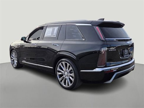 New 2026 Cadillac Vistiq Premium Luxury w/ LPO, Floor Liner Package image 6