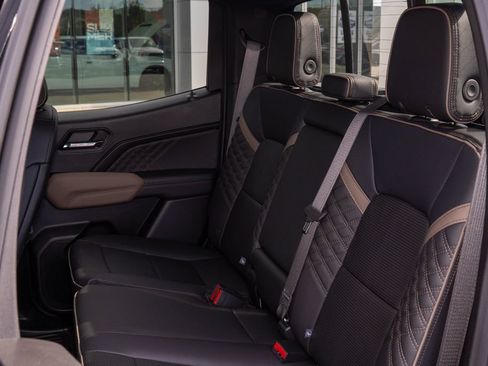 New 2026 GMC Canyon Denali AWD/4WD image 19