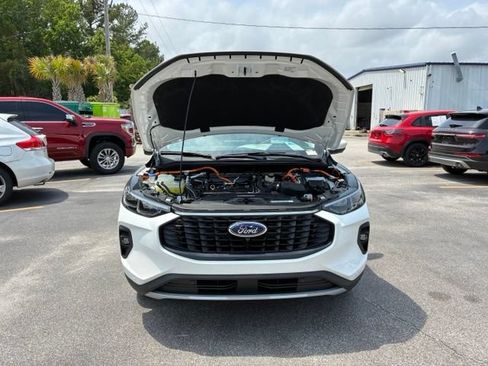 Used 2025 Ford Escape SE w/ PHEV Premium Package FWD image 20