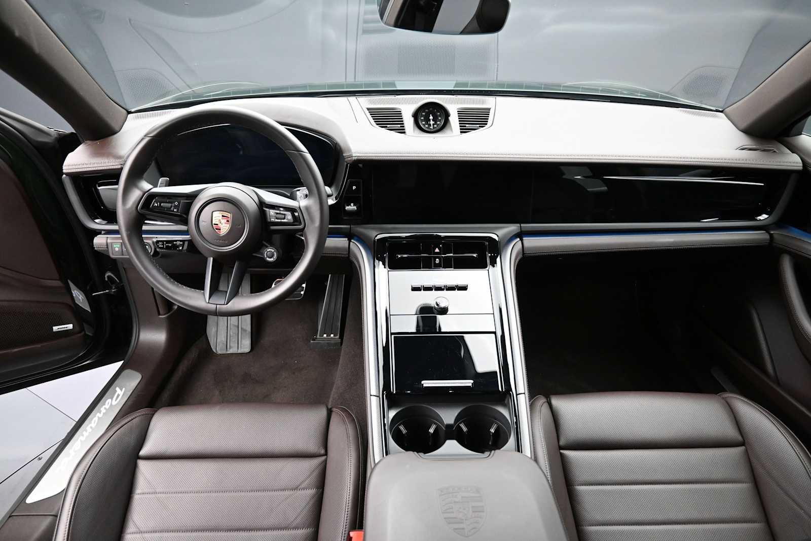 New 2026 Porsche Panamera RWD image 6