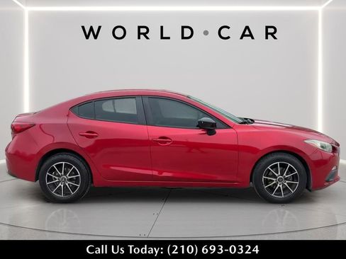 Used 2015 MAZDA MAZDA3 i SV FWD image 8