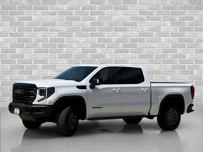 New 2026 GMC Sierra 1500 AT4X w/ LPO, Black Badging Package