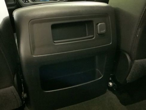 Used 2017 GMC Sierra 1500 SLT AWD/4WD image 28