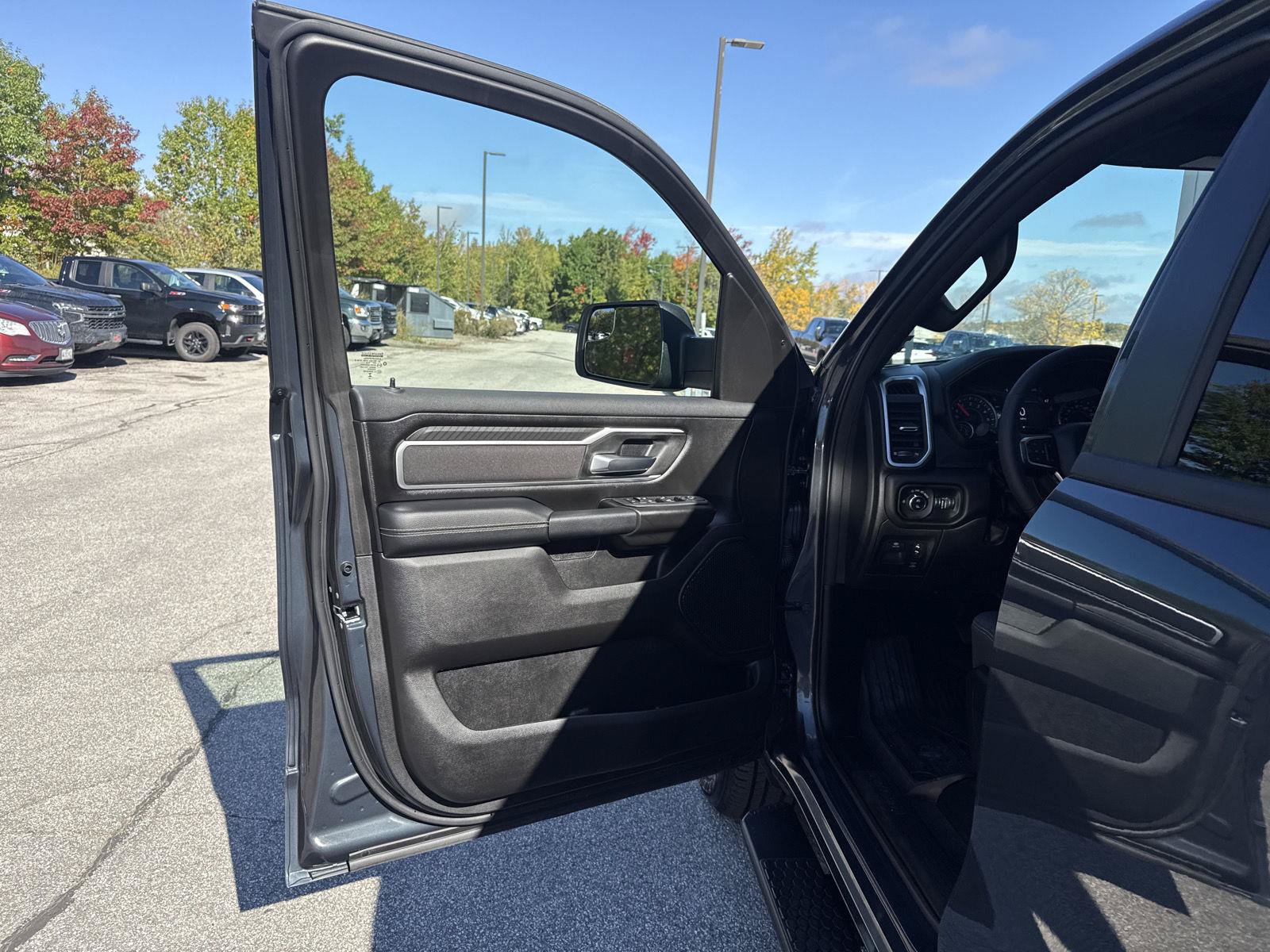 Used 2026 RAM 1500 Big Horn AWD/4WD image 16