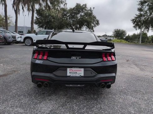Used 2024 Ford Mustang GT Premium RWD image 5