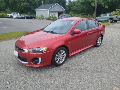 Used 2016 Mitsubishi Lancer SEL image 3
