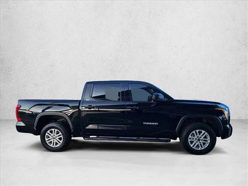 Used 2022 Toyota Tundra SR5 image 4