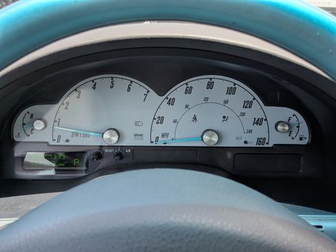 Used 2002 Ford Thunderbird RWD image 23