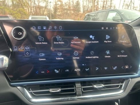 New 2026 Chevrolet Equinox EV LT AWD/4WD image 21