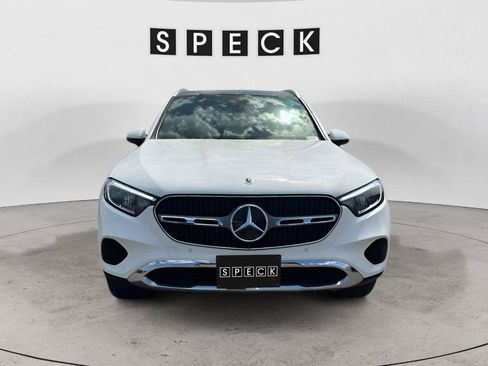 Used 2024 Mercedes-Benz GLC 300 4MATIC image 8