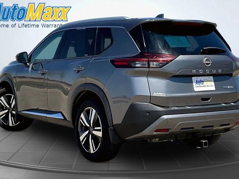 Used 2022 Nissan Rogue SL AWD/4WD image 5