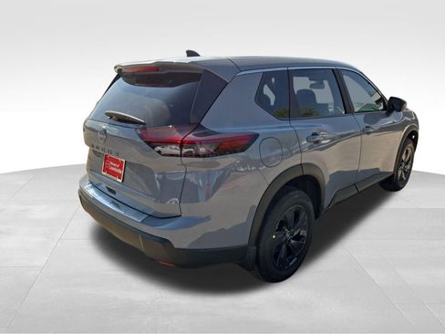 New 2026 Nissan Rogue SV FWD image 5