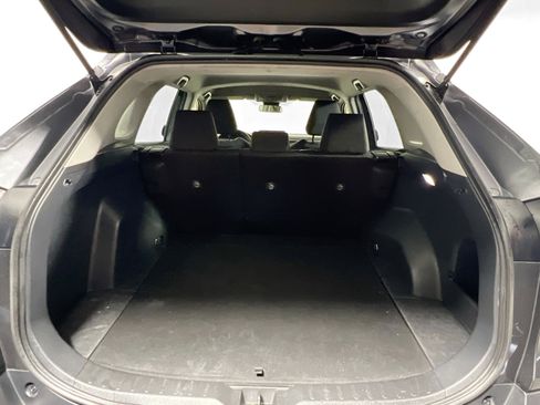 Used 2024 Toyota RAV4 LE AWD/4WD image 33