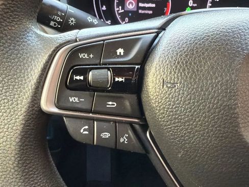 Used 2021 Honda Accord LX image 12