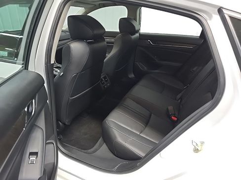 Used 2022 Honda Accord EX-L image 31