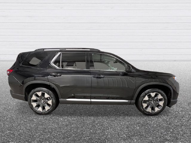 New 2026 Honda Pilot Touring image 8