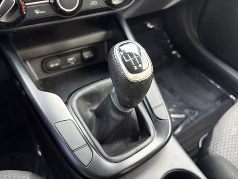 Used 2020 Kia Soul LX image 20