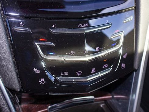 Used 2016 Cadillac XTS Luxury w/ Driver Awareness Package image 30