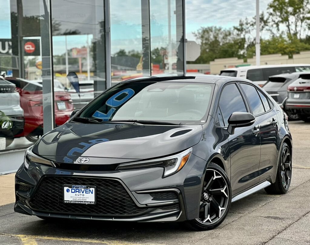 Used 2025 Toyota Corolla FX w/ Convenience Package FWD image 29