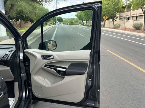 Used 2017 Ford Transit Connect XLT FWD image 41