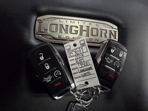 Used 2024 RAM 3500 Limited w/ Safety Group image 51