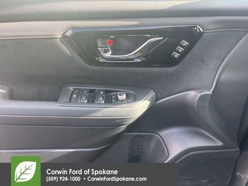 Used 2025 Subaru Forester Touring w/ Popular Package - Touring image 12