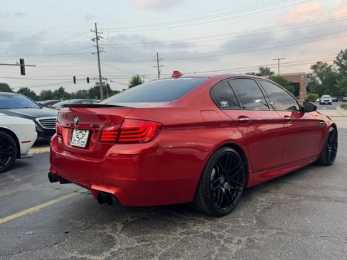 Used 2015 BMW M5 RWD image 9