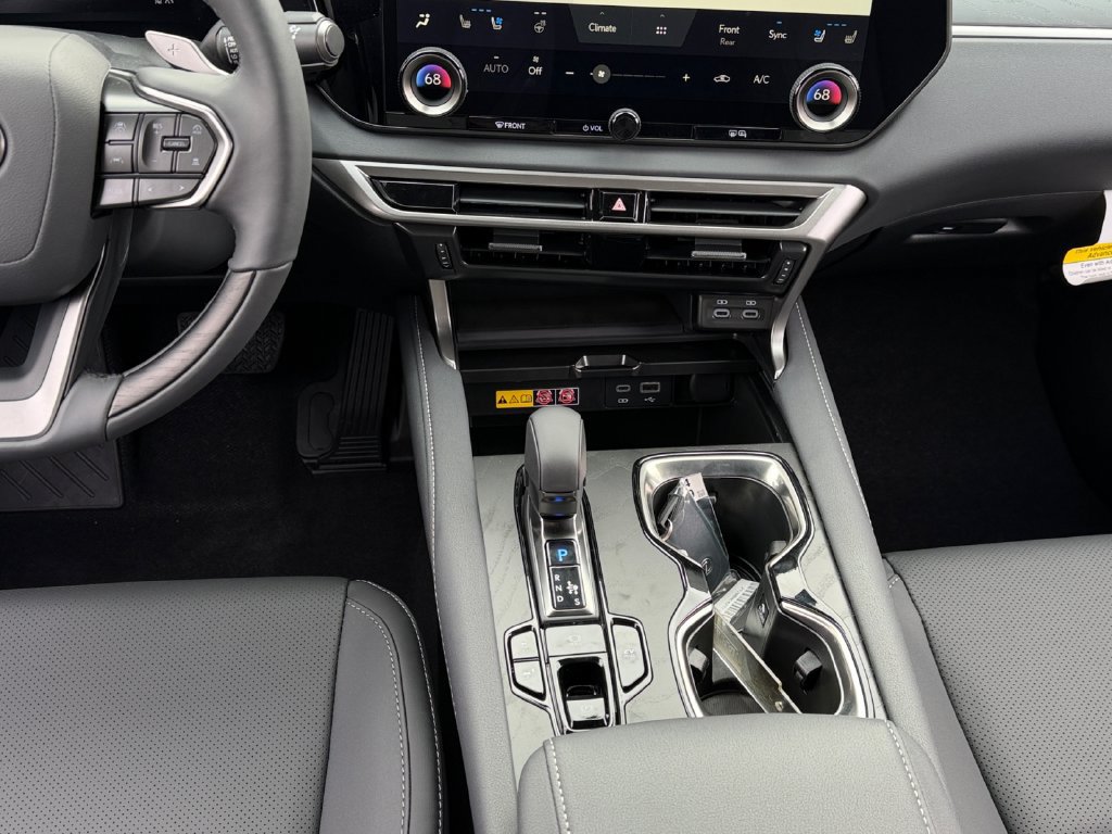 New 2026 Lexus RX 350h AWD/4WD image 10