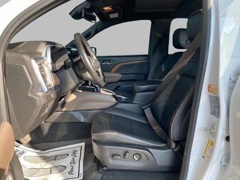 Certified 2024 GMC Canyon Denali AWD/4WD image 17