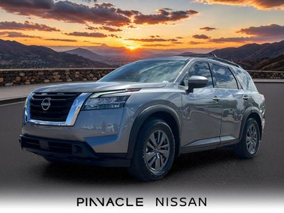 Used 2022 Nissan Pathfinder SV
