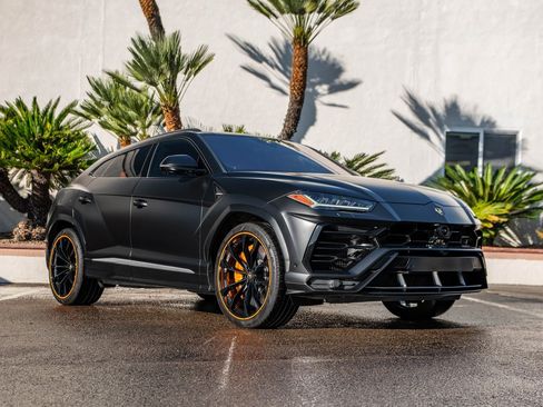 Used 2022 Lamborghini Urus image 40