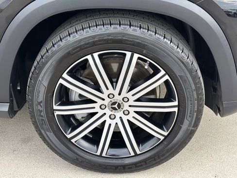 Used 2025 Mercedes-Benz GLE 450 4MATIC image 30