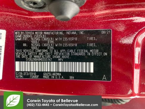 Used 2021 Toyota Highlander XLE AWD/4WD image 23
