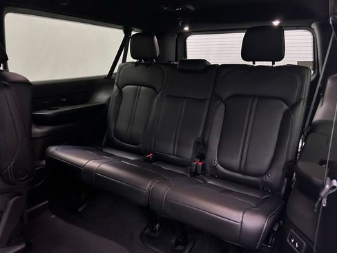 New 2026 Jeep Grand Wagoneer L 4WD image 15