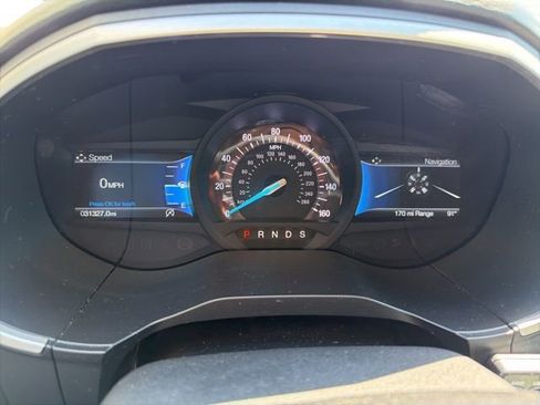 Used 2021 Ford Edge SEL w/ Convenience Package image 9