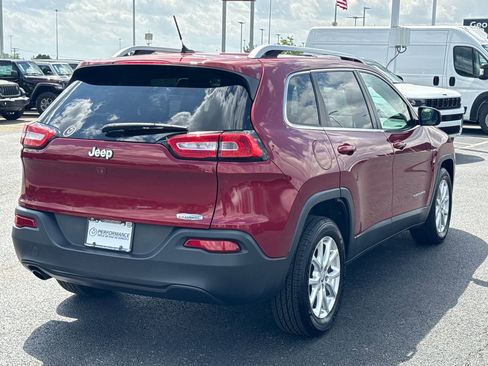 Used 2015 Jeep Cherokee Latitude FWD image 3