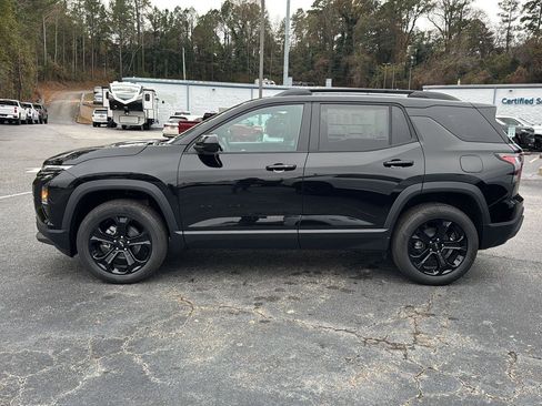 New 2026 Chevrolet Equinox LT w/ Convenience Package II image 3