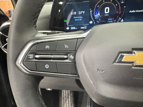 New 2026 Chevrolet Equinox LT w/ Convenience Package II AWD/4WD image 17