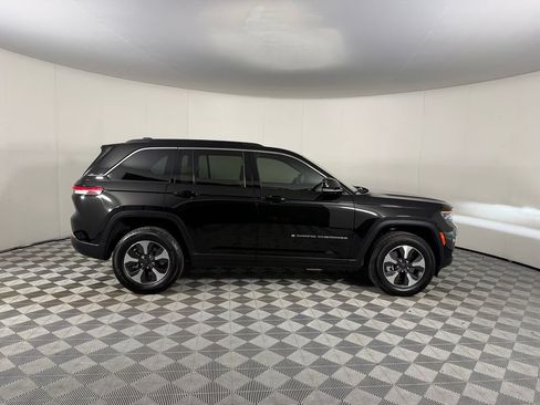 Used 2025 Jeep Grand Cherokee Limited 4xe AWD/4WD image 6
