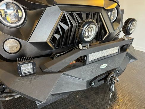 Used 2012 Jeep Wrangler Sport image 23