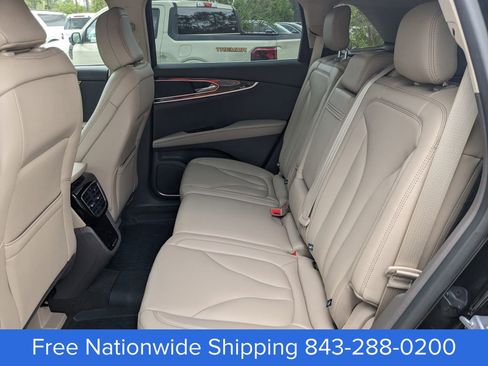 Certified 2023 Lincoln Nautilus AWD w/ Premium Package image 13