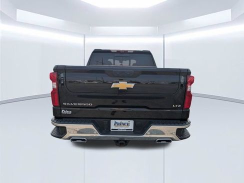 Used 2025 Chevrolet Silverado 1500 LTZ w/ LTZ Premium Package AWD/4WD image 3