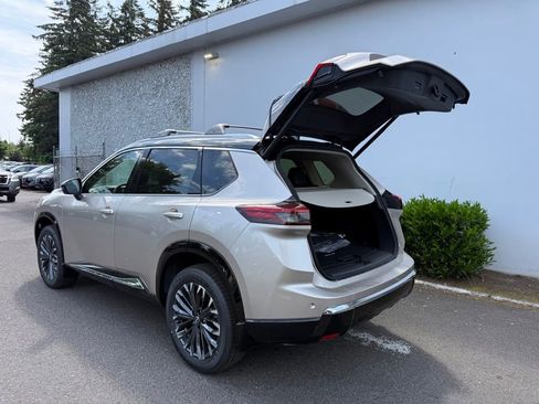 New 2026 Nissan Rogue Platinum w/ Platinum Premium Package AWD/4WD image 11