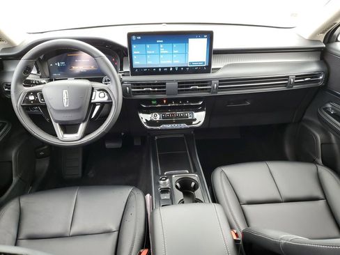 New 2026 Lincoln Corsair Premiere image 15